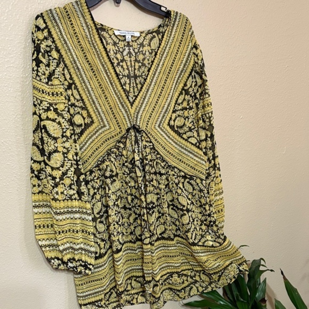 Rose & Olive Yellow and Black Floral Blouse